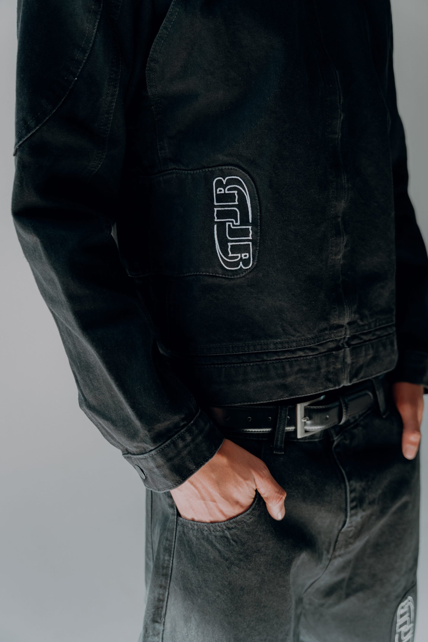 ºARMOURED DENIM JACKETº